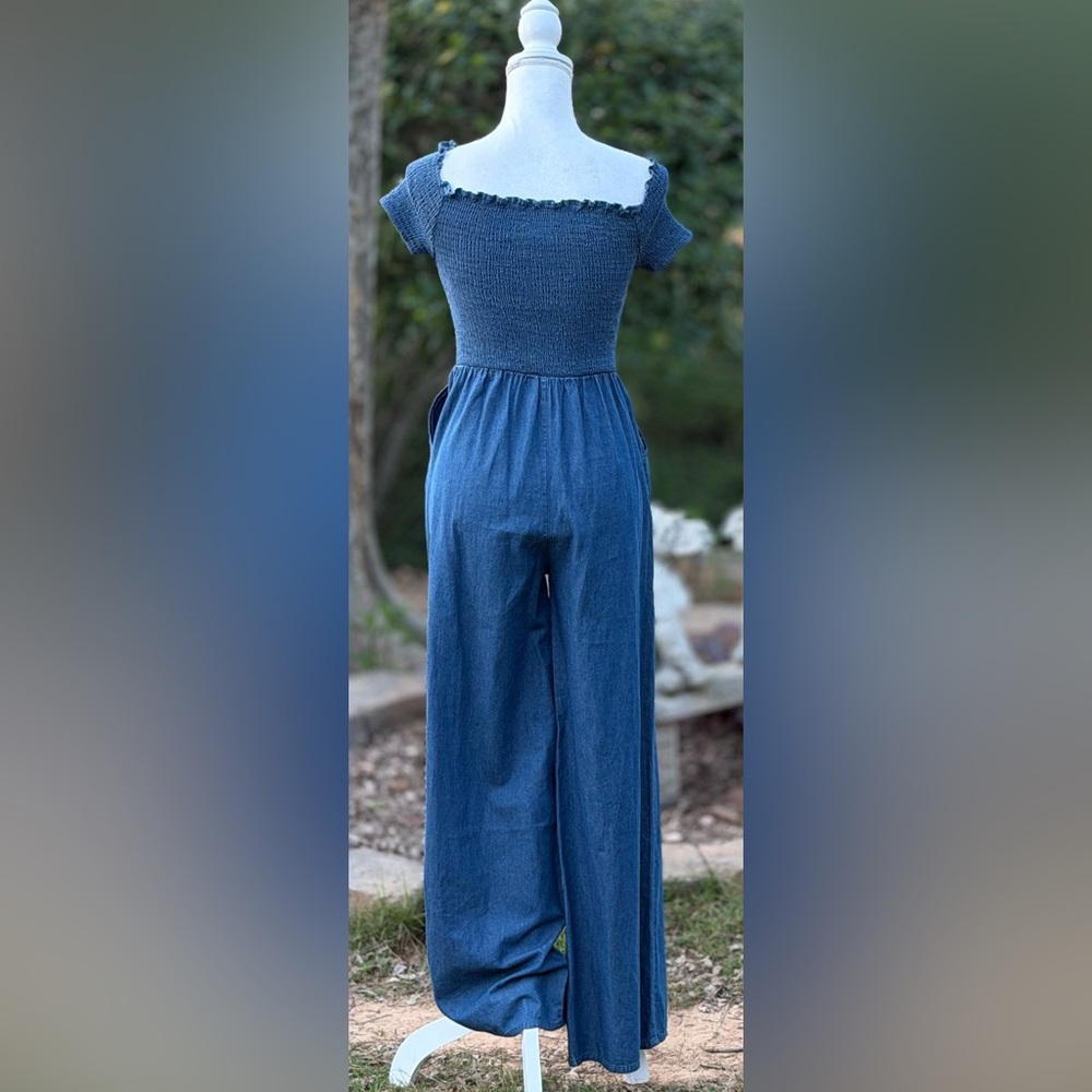 🦋 Francesca’s Blue Rain Wide-Leg Denim Jumpsuit - Picture 3 of 11
